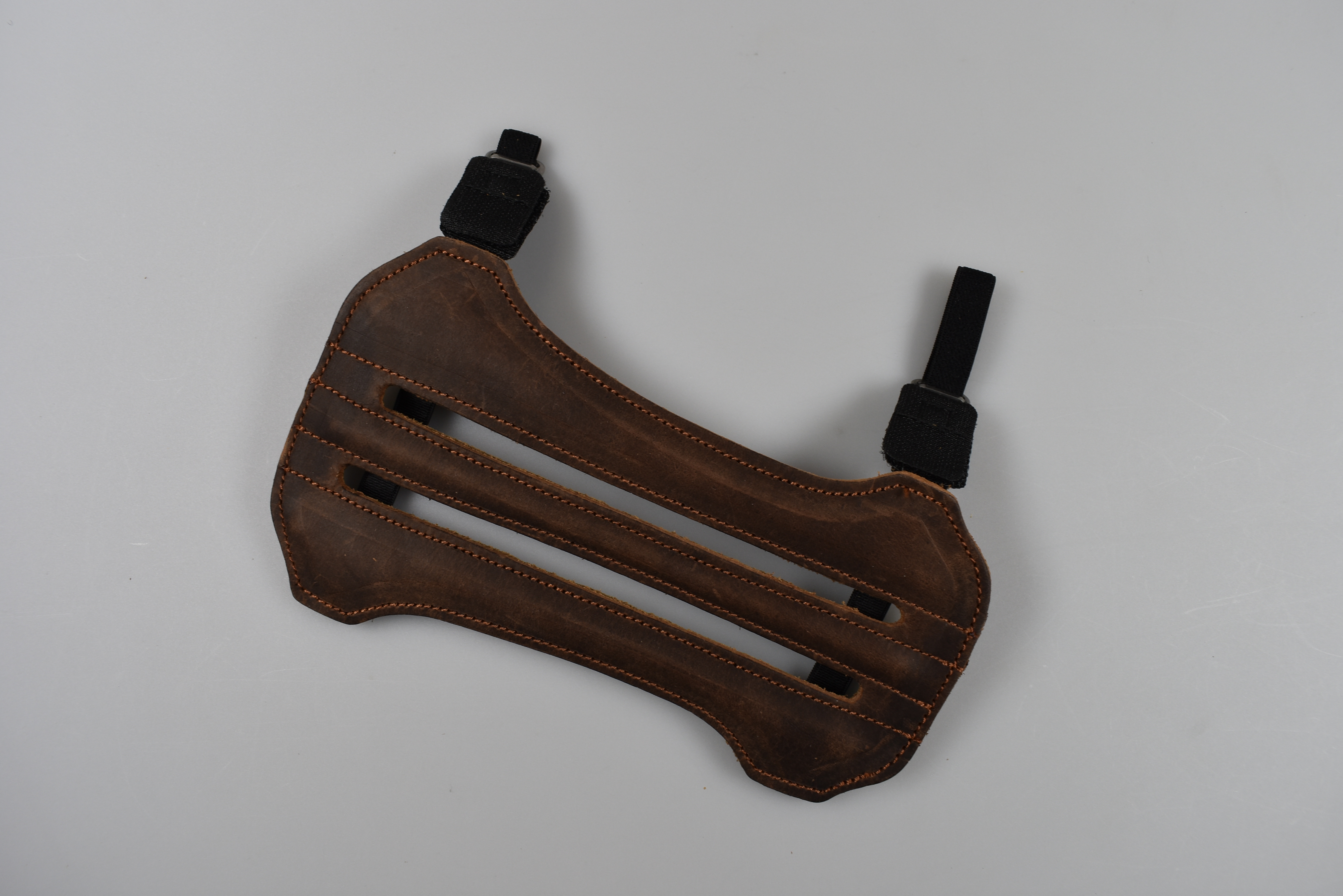 Sherwood Armschutz 19350 - Antik Leder
